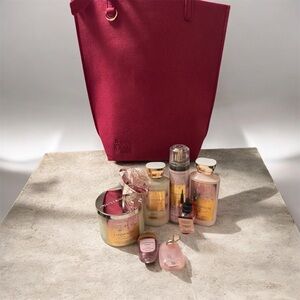 Champagne Toast 9 piece set with Tote!! Retail $140+ NEW HTF all together BBW